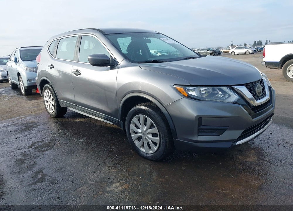 2018 NISSAN ROGUE S VIN: 5N1AT2MV9JC769315