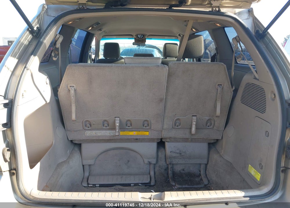 2009 TOYOTA SIENNA CE VIN: 5TDZK23C19S236461