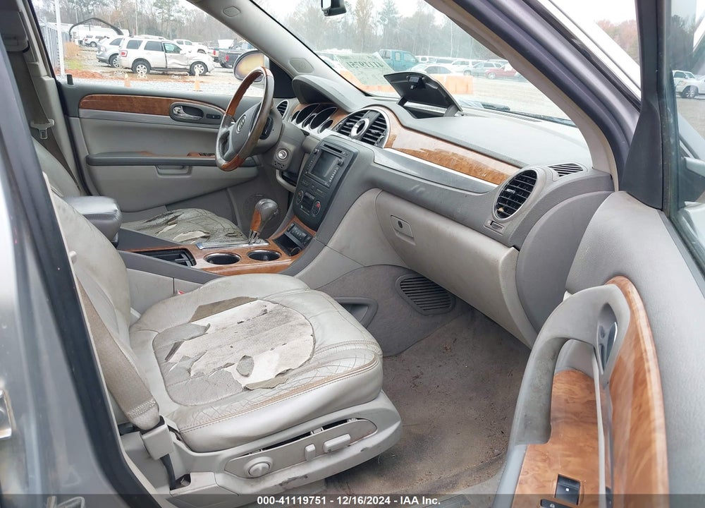 2010 BUICK ENCLAVE 2XL VIN: 5GALVCED1AJ167640