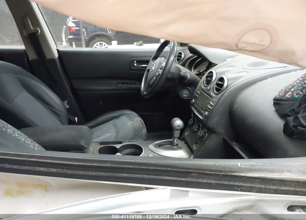 2014 NISSAN ROGUE SELECT S VIN: JN8AS5MT3EW614842