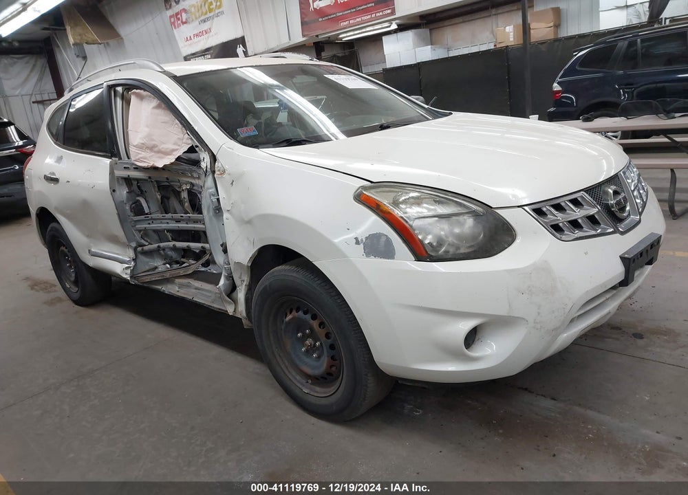 2014 NISSAN ROGUE SELECT S VIN: JN8AS5MT3EW614842