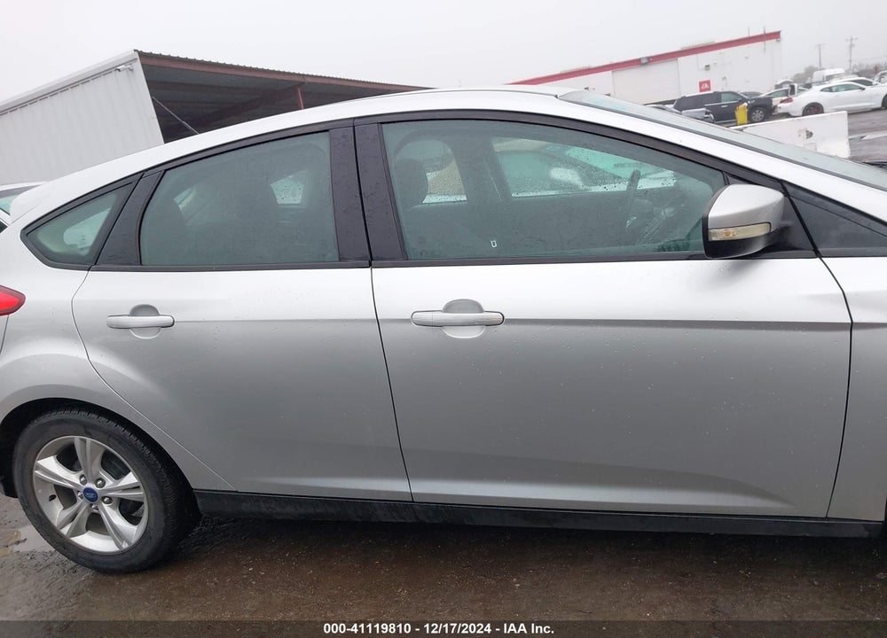 2014 FORD FOCUS SE VIN: 1FADP3K2XEL119165