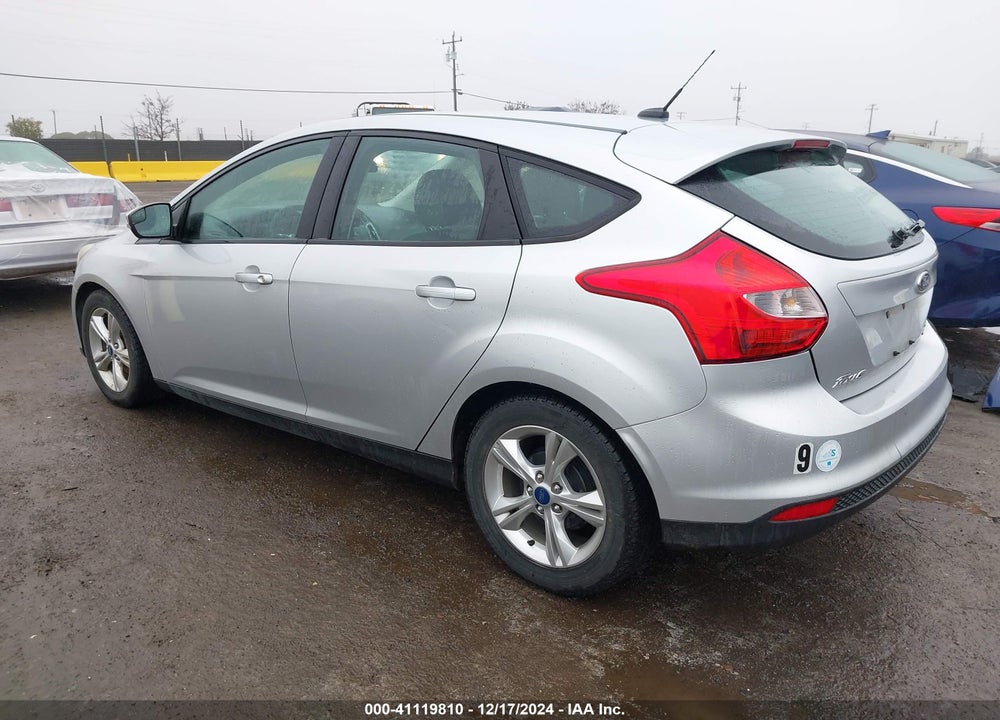 2014 FORD FOCUS SE VIN: 1FADP3K2XEL119165