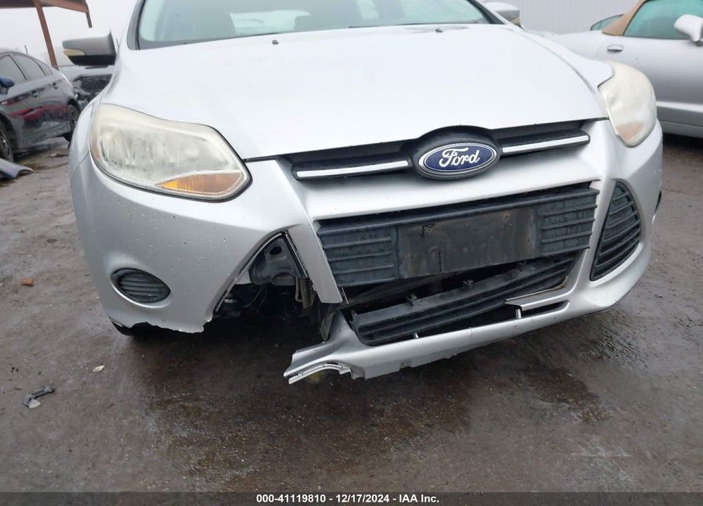2014 FORD FOCUS SE VIN: 1FADP3K2XEL119165