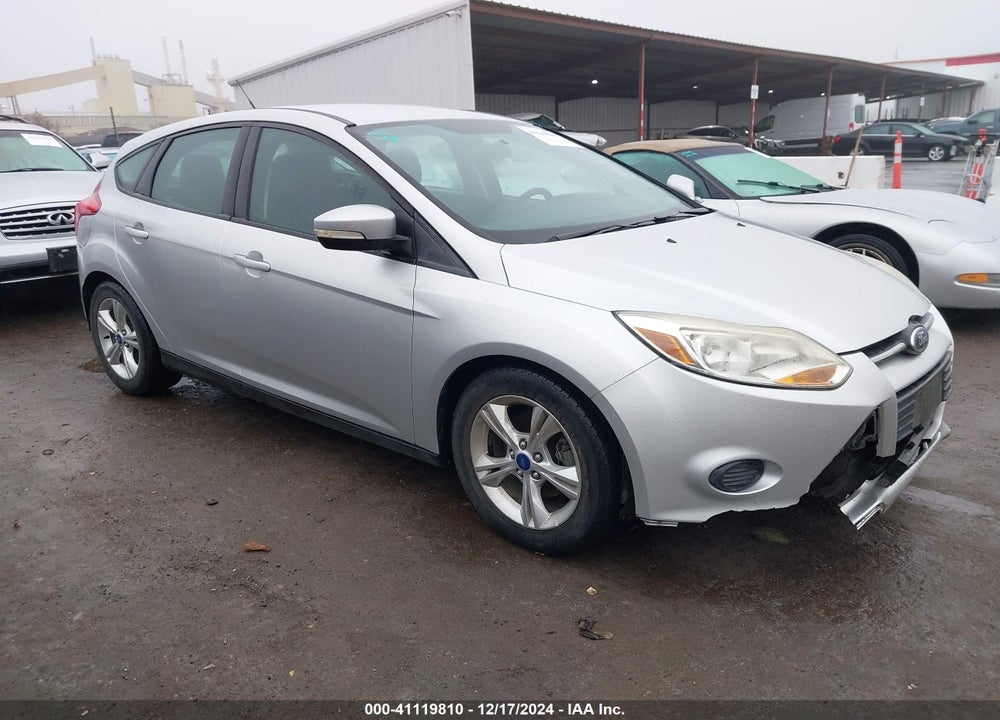 2014 FORD FOCUS SE VIN: 1FADP3K2XEL119165