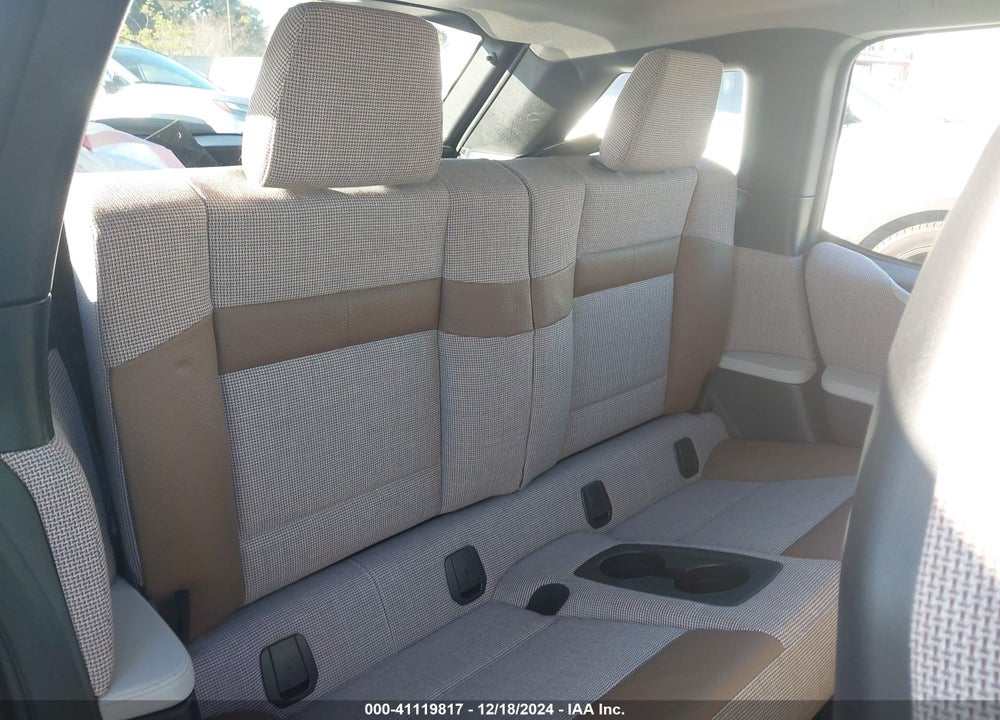2019 BMW I3S 120AH W/RANGE EXTENDER VIN: WBY8P8C5XK7D27795