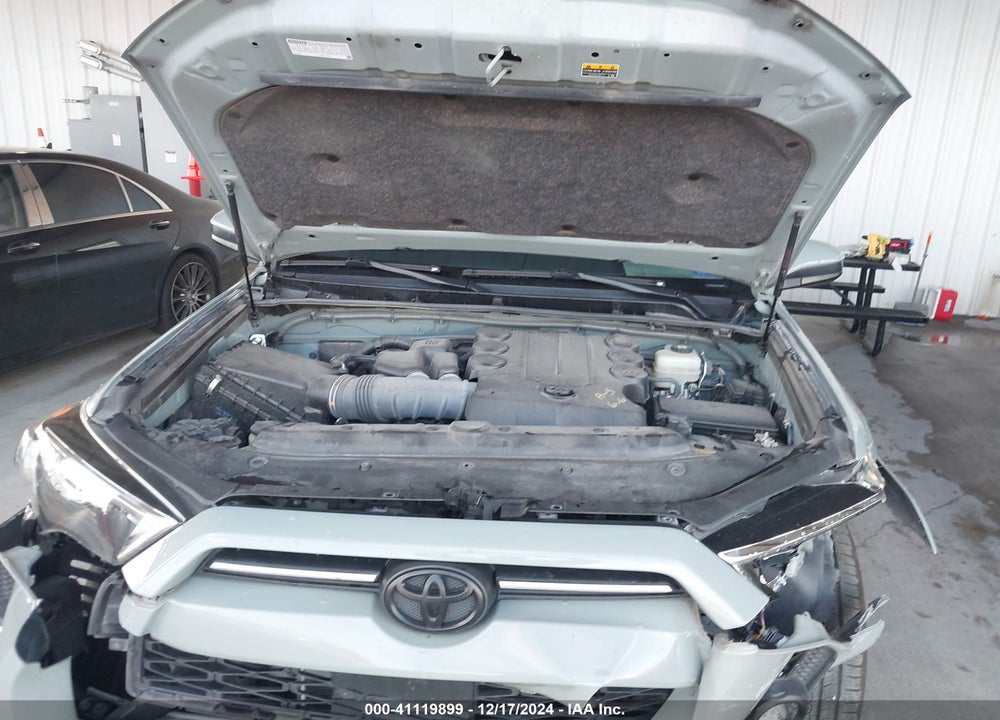 2022 TOYOTA 4RUNNER TRAIL SPECIAL EDITION VIN: JTETU5JR4N6047754