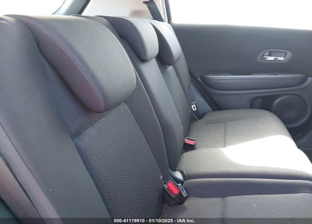 2016 HONDA HR-V LX VIN: 3CZRU5H34GM744239
