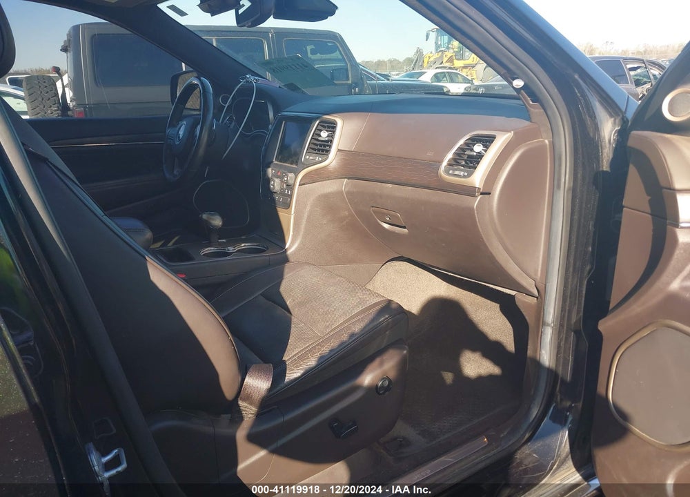 2014 JEEP GRAND CHEROKEE SUMMIT VIN: 1C4RJEJT3EC252129