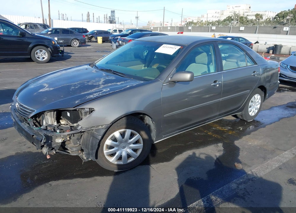 2005 TOYOTA CAMRY LE VIN: 4T1BE32K45U569231