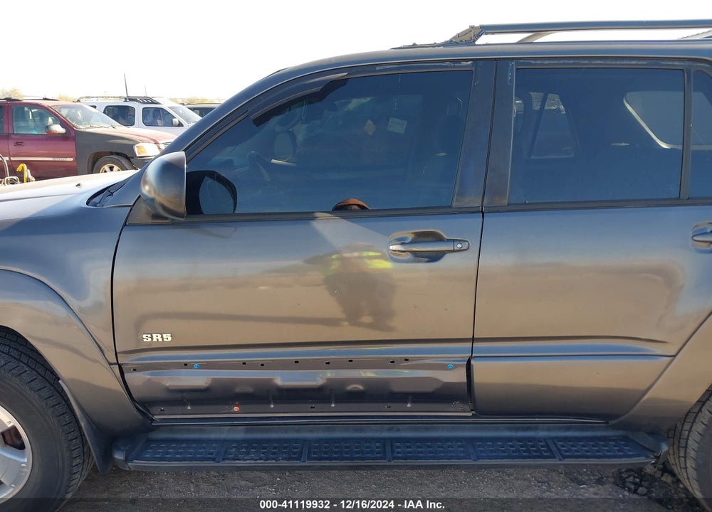 2005 TOYOTA 4RUNNER SR5 V6 VIN: JTEZU14R958039281
