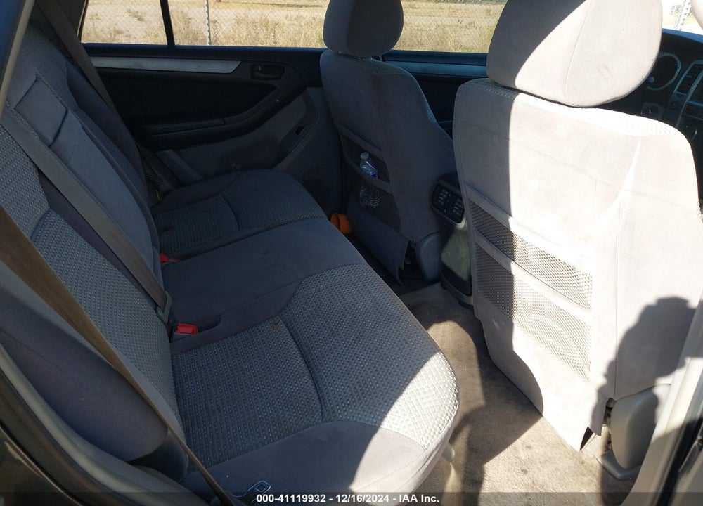 2005 TOYOTA 4RUNNER SR5 V6 VIN: JTEZU14R958039281
