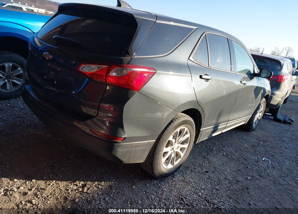 2019 CHEVROLET EQUINOX LS VIN: 3GNAXHEV5KS652537