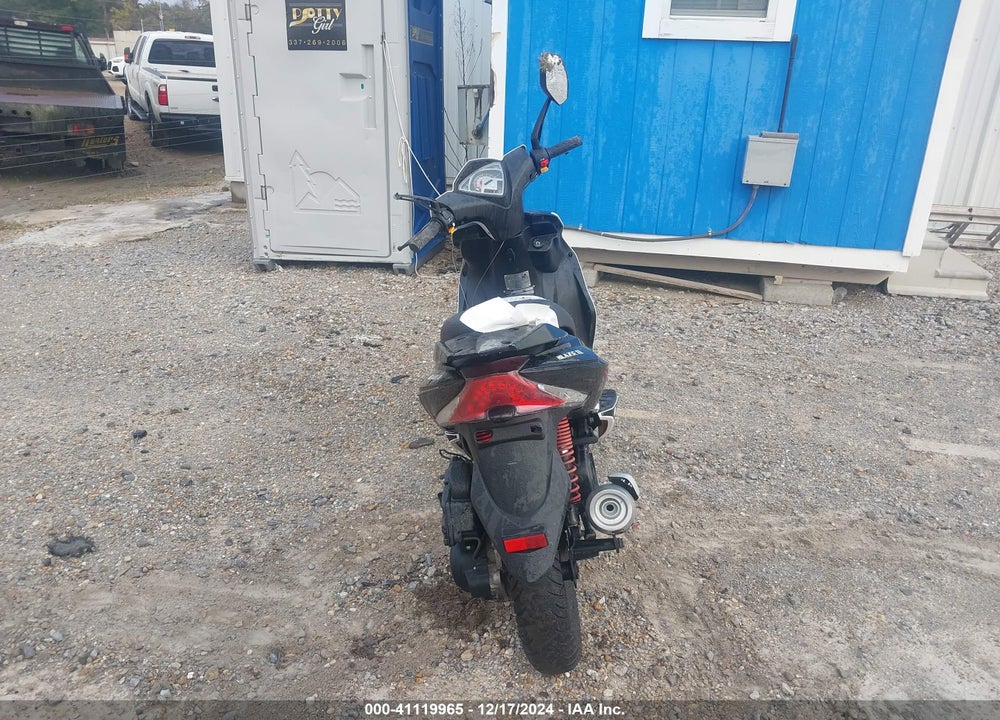 2022 TAIZHOU ZHONGNENG ZN150T WOLD BLAZE II VIN: L5YTCKAL3N1110933
