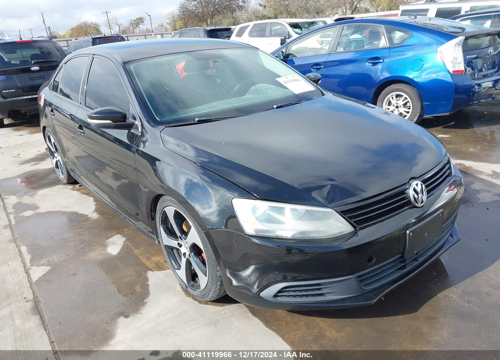 2011 VOLKSWAGEN JETTA 2.5L SE VIN: 3VWDX7AJ1BM310975