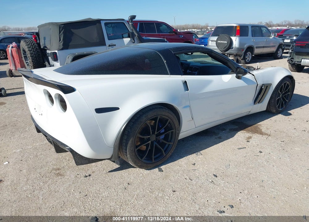 2011 CHEVROLET CORVETTE VIN: 1G1YA2DWXB5100275
