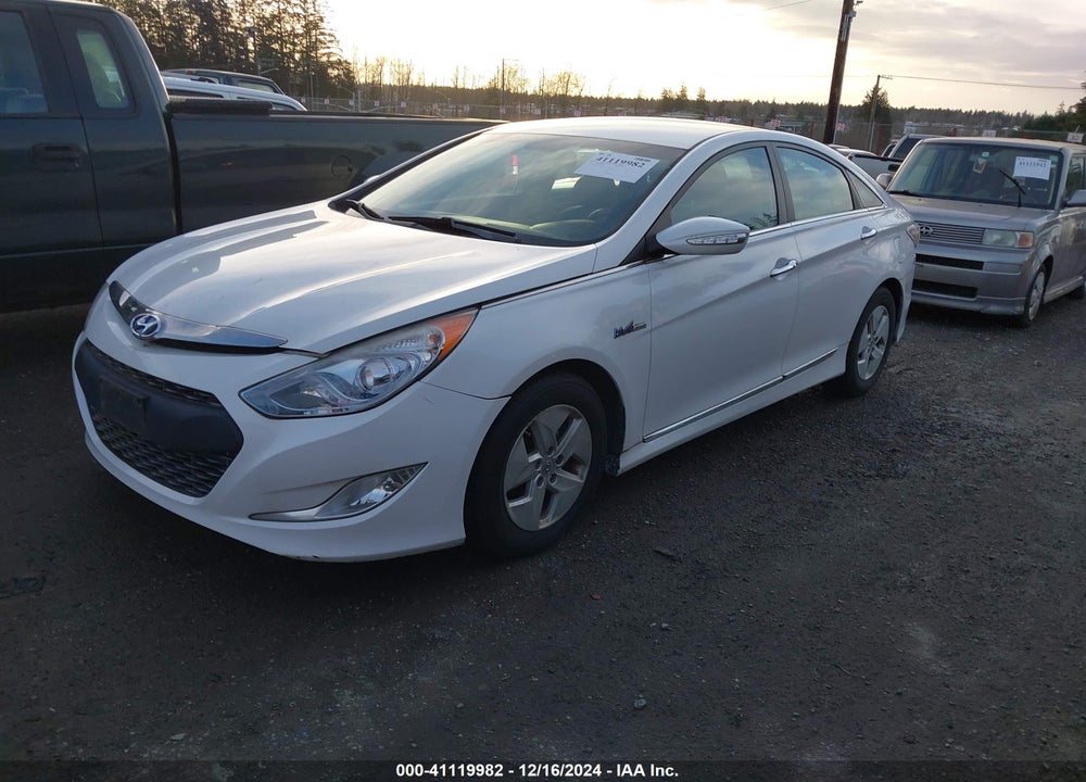 2012 HYUNDAI SONATA HYBRID VIN: KMHEC4A42CA022355