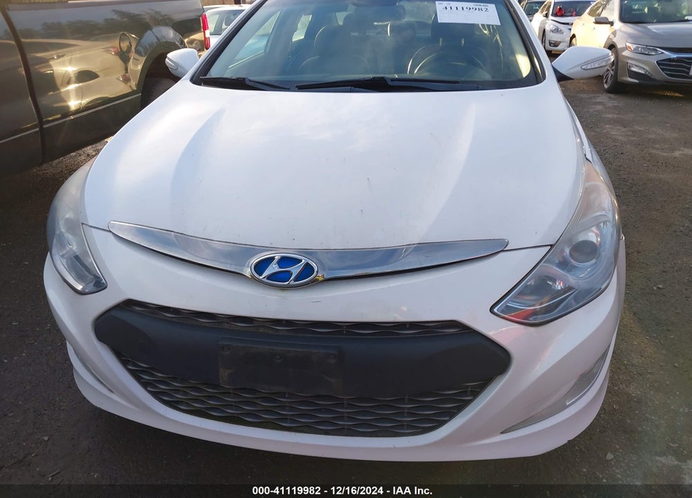 2012 HYUNDAI SONATA HYBRID VIN: KMHEC4A42CA022355