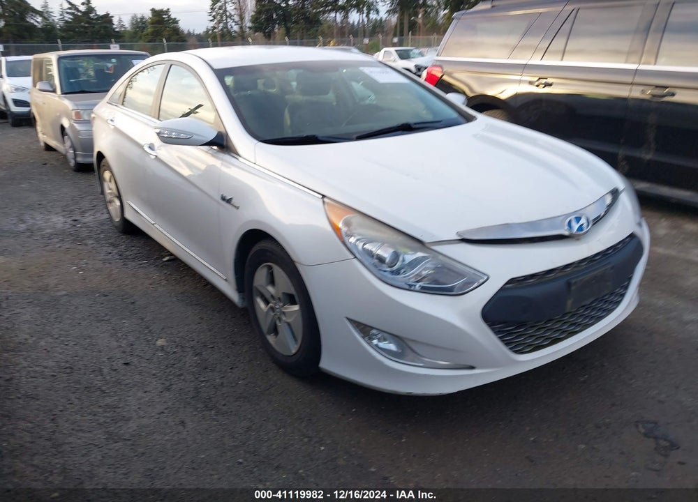 2012 HYUNDAI SONATA HYBRID VIN: KMHEC4A42CA022355