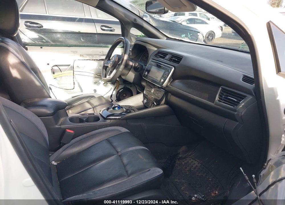 2018 NISSAN LEAF SL VIN: 1N4AZ1CPXJC312034