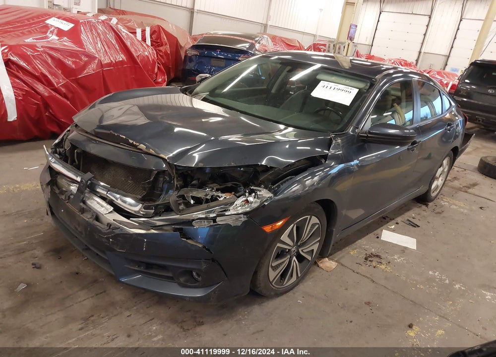 2018 HONDA CIVIC EX-T VIN: JHMFC1F30JX030860