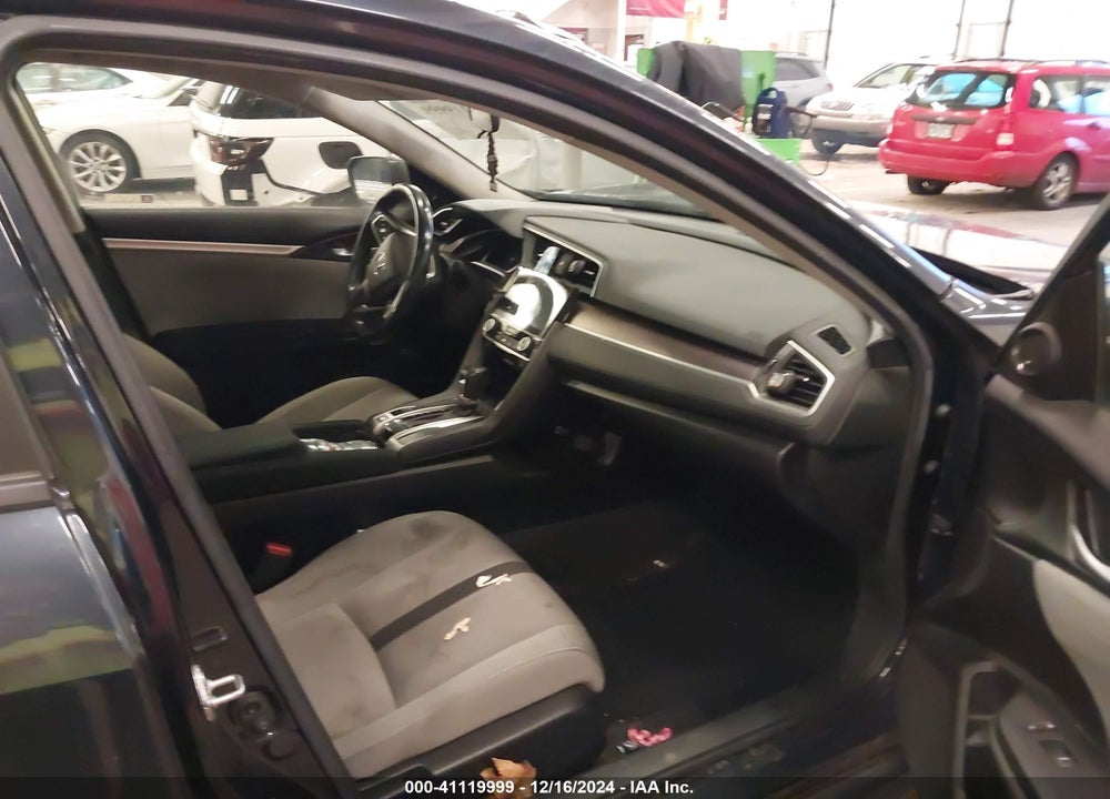 2018 HONDA CIVIC EX-T VIN: JHMFC1F30JX030860