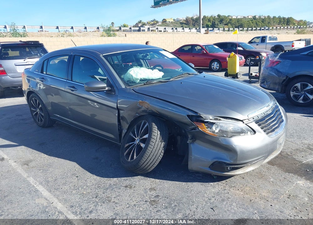 2013 CHRYSLER 200 LIMITED VIN: 1C3CCBCG3DN727963