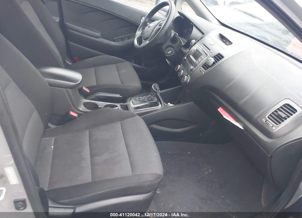 2017 KIA FORTE LX VIN: 3KPFK4A78HE059050