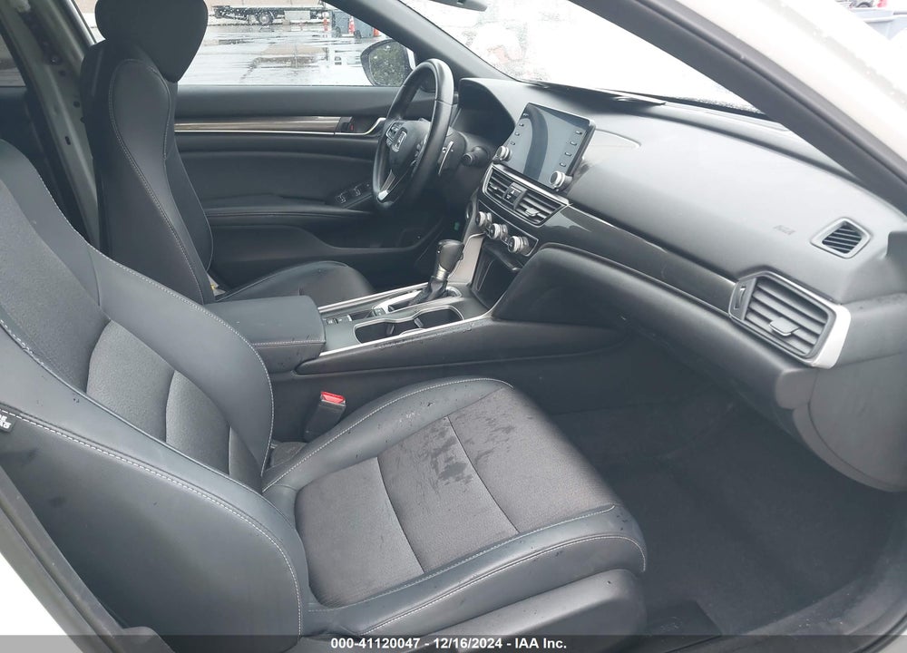 2018 HONDA ACCORD SPORT VIN: 1HGCV1F39JA175415