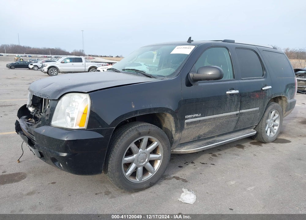 2012 GMC YUKON DENALI VIN: 1GKS2EEF7CR234590