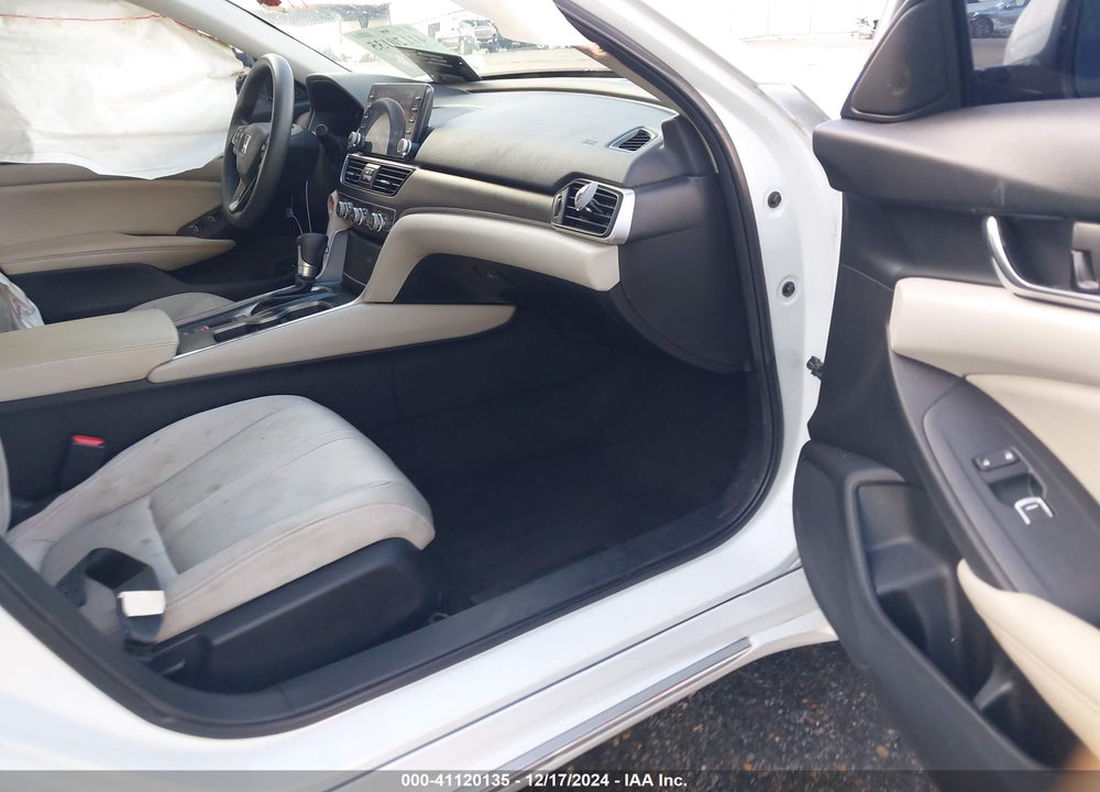 2019 HONDA ACCORD EX VIN: 1HGCV1F46KA130216