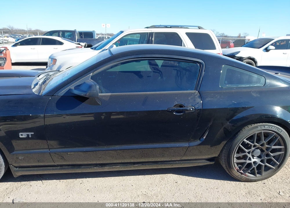 2007 FORD MUSTANG VIN: 1ZVFT82H375262799