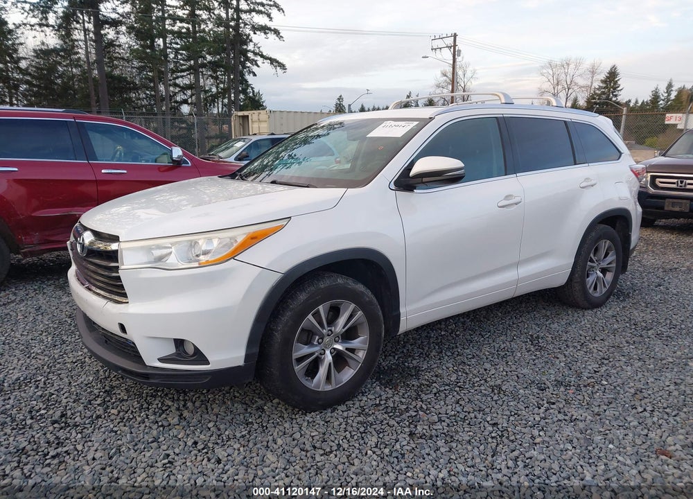 2014 TOYOTA HIGHLANDER XLE V6 VIN: 5TDJKRFH7ES011310