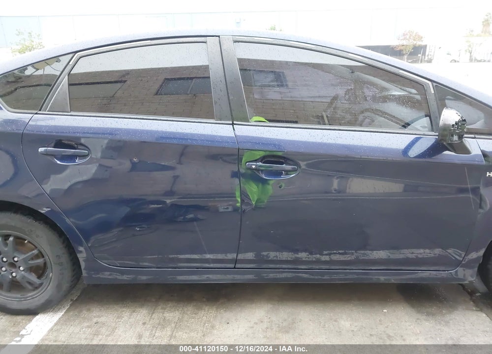2013 TOYOTA PRIUS TWO VIN: JTDKN3DU5D0350044