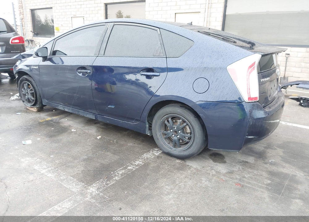 2013 TOYOTA PRIUS TWO VIN: JTDKN3DU5D0350044