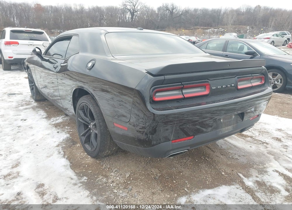 2018 DODGE CHALLENGER SXT VIN: 2C3CDZAG1JH118819