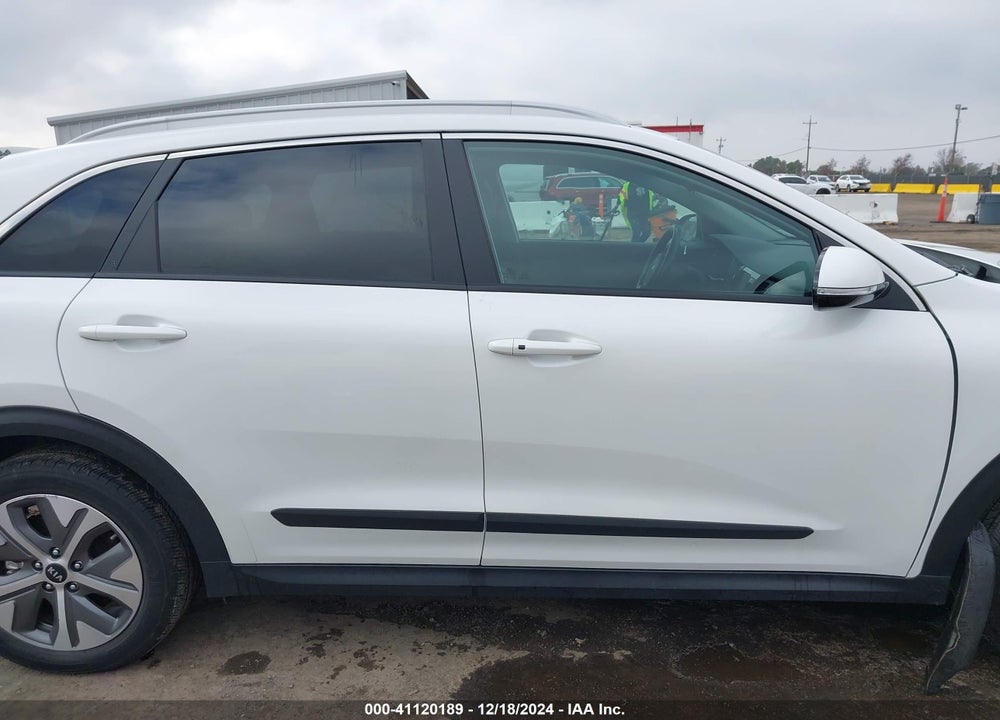 2019 KIA NIRO EV EX PREMIUM VIN: KNDCE3LG6K5014936