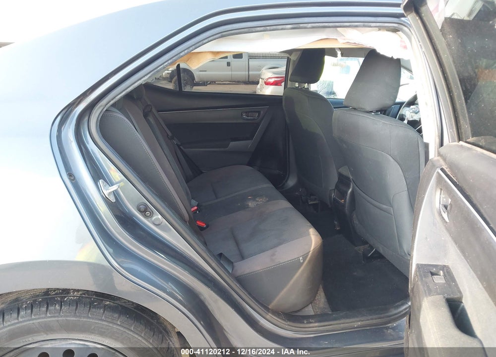 2019 TOYOTA COROLLA LE VIN: 2T1BURHE9KC157181
