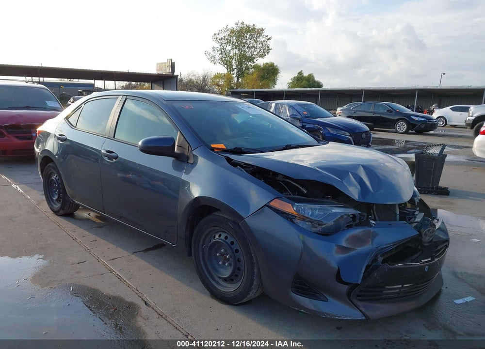 2019 TOYOTA COROLLA LE VIN: 2T1BURHE9KC157181
