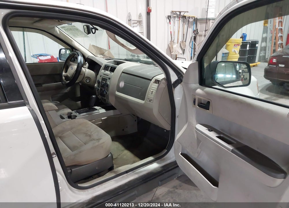 2011 FORD ESCAPE XLT VIN: 1FMCU0D70BKA48738