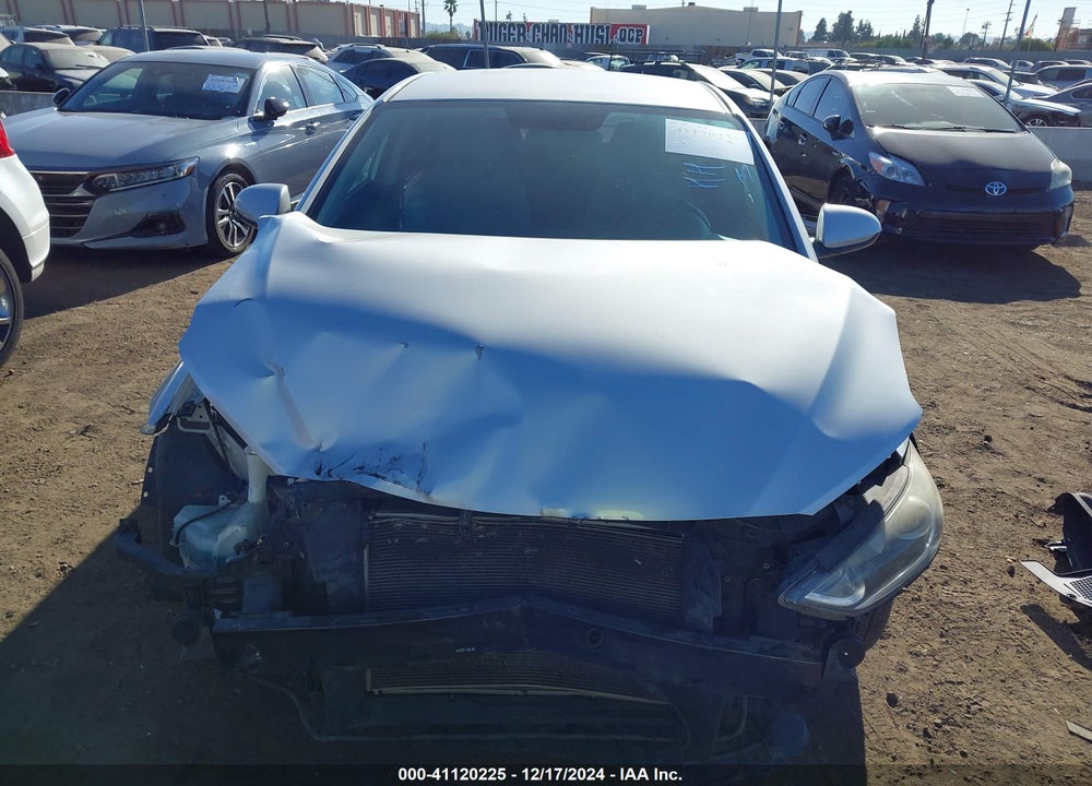 2017 HYUNDAI ELANTRA SE VIN: KMHD74LFXHU082968