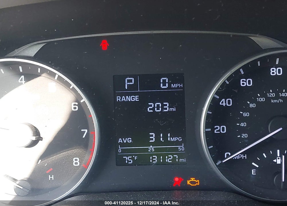 2017 HYUNDAI ELANTRA SE VIN: KMHD74LFXHU082968