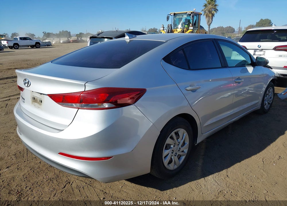 2017 HYUNDAI ELANTRA SE VIN: KMHD74LFXHU082968