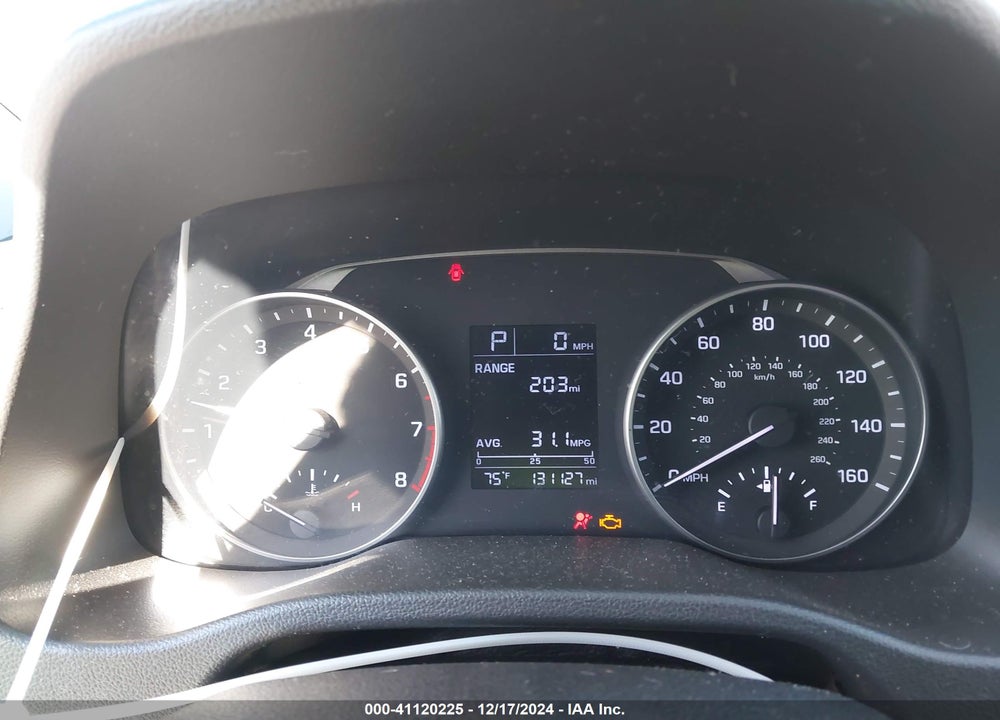 2017 HYUNDAI ELANTRA SE VIN: KMHD74LFXHU082968