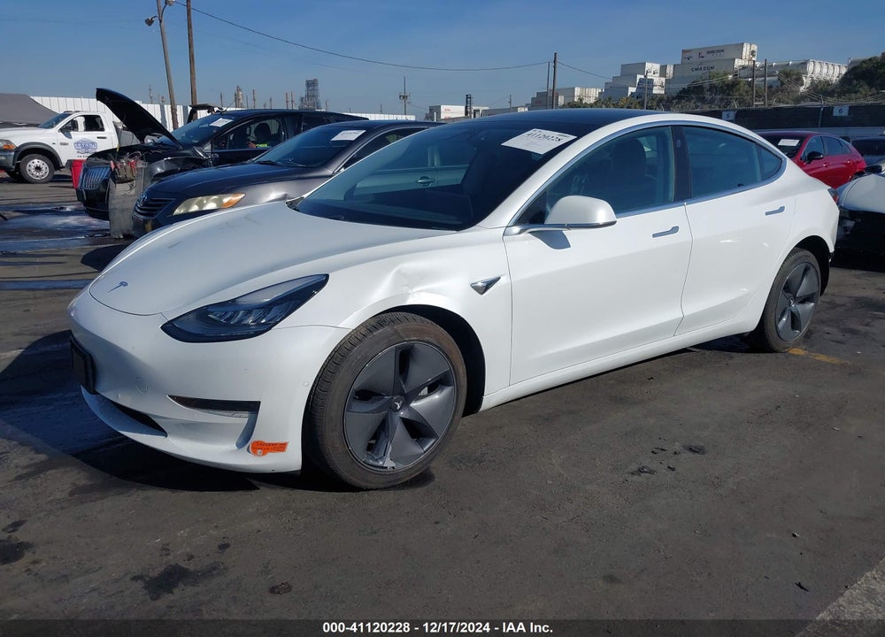 2020 TESLA MODEL 3 STANDARD RANGE PLUS REAR-WHEEL DRIVE/STANDARD RANGE REAR-WHEEL DRIVE VIN: 5YJ3E1EA9LF633043