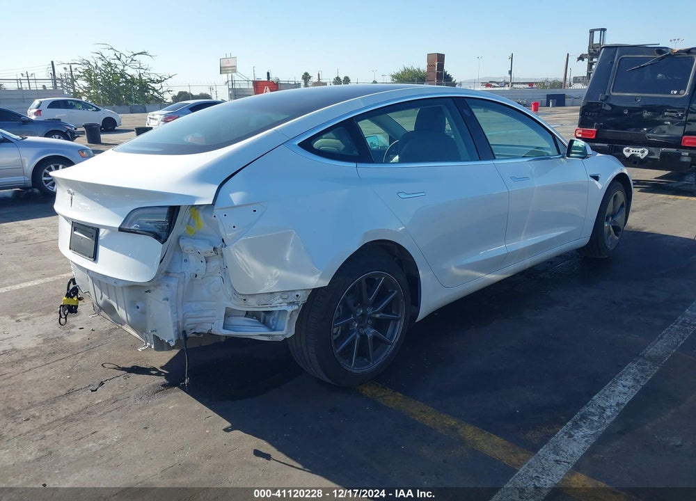 2020 TESLA MODEL 3 STANDARD RANGE PLUS REAR-WHEEL DRIVE/STANDARD RANGE REAR-WHEEL DRIVE VIN: 5YJ3E1EA9LF633043