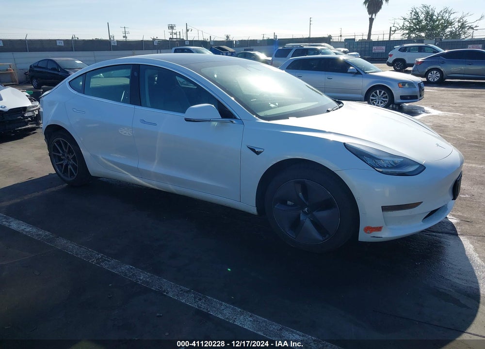 2020 TESLA MODEL 3 STANDARD RANGE PLUS REAR-WHEEL DRIVE/STANDARD RANGE REAR-WHEEL DRIVE VIN: 5YJ3E1EA9LF633043