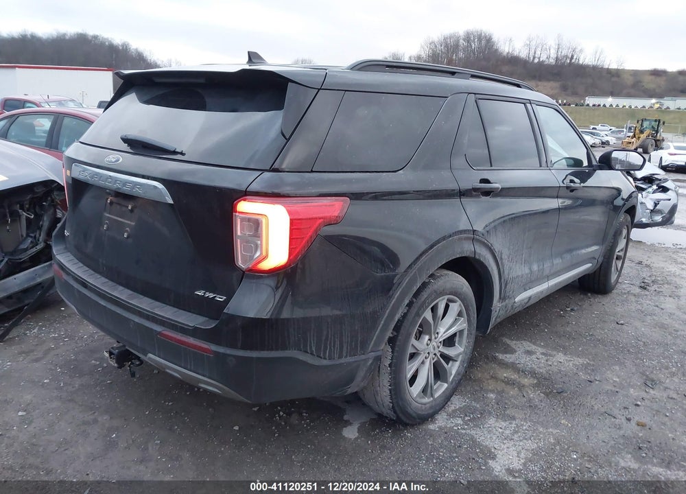2021 FORD EXPLORER XLT VIN: 1FMSK8DHXMGB23380