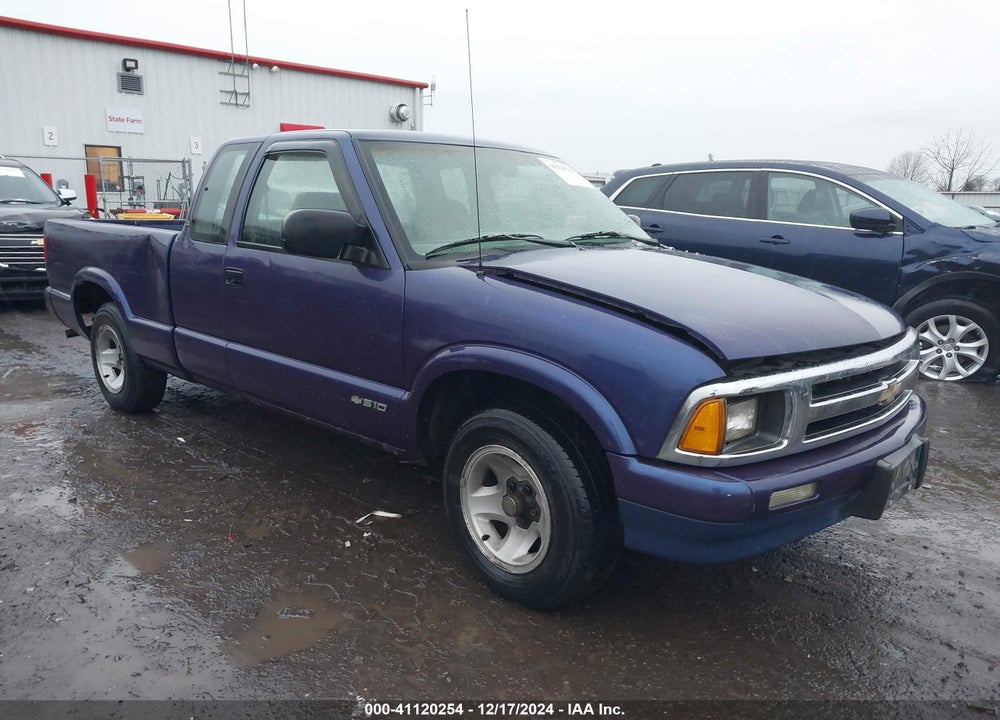 1995 CHEVROLET S TRUCK S10 VIN: 1GCCS19W4S8154056