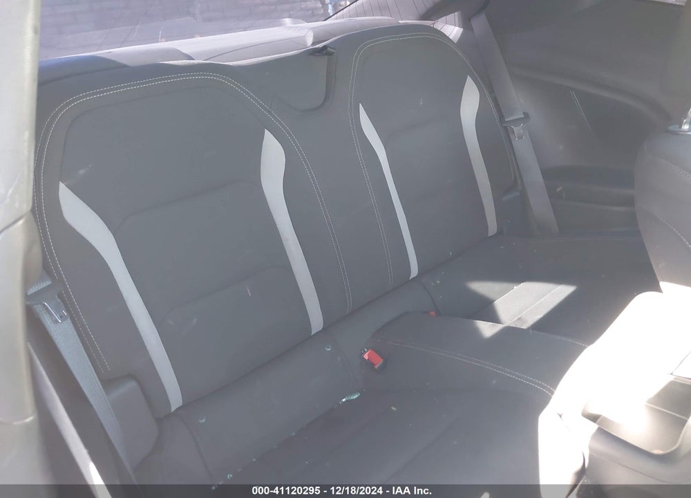 2018 CHEVROLET CAMARO 1LT VIN: 1G1FB1RS8J0181664